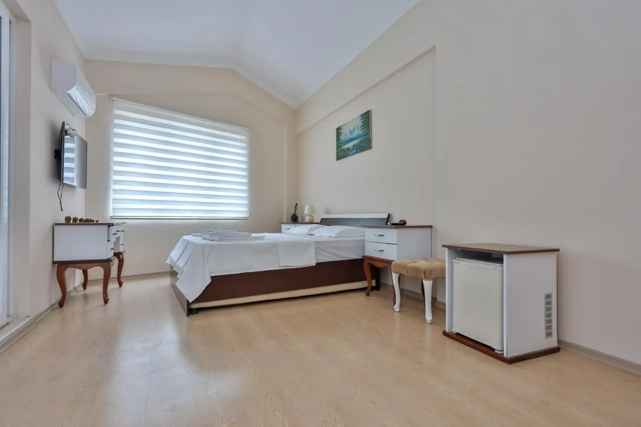 Özmen House Appartement Antalya 0*,  Turkije
